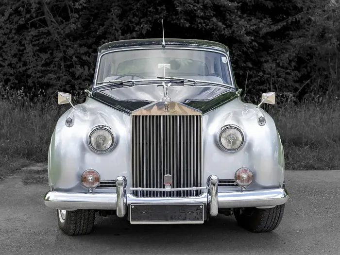 Framed Print : Rolls Royce silver shadow, built 1960