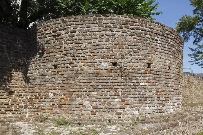 Framed Print : Roman City Wall, Roman Buildings