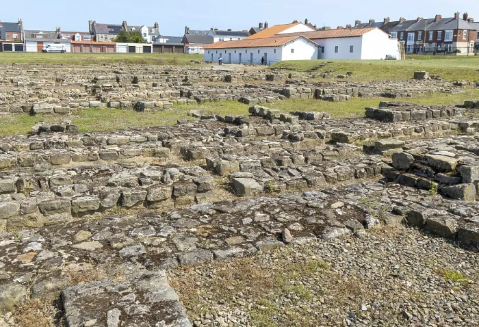 Framed Print : Roman fort of Arbeia, South Shields