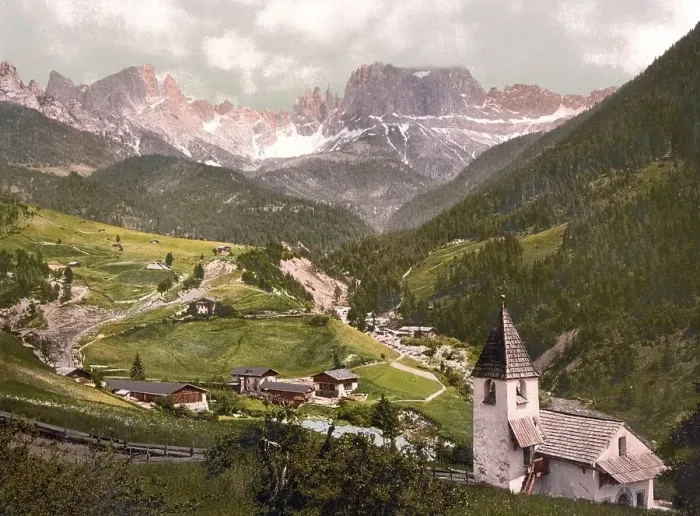 Framed Print : Rose Garden Group in the Dolomites Framed Print : Rose Garden Group in the Dolomites