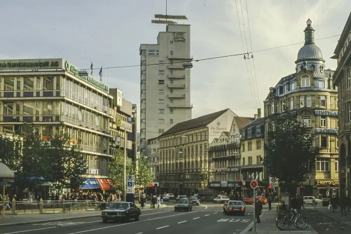 Framed Print : Rotebuehlplatz and Eberhardstrasse with Wilhelmsbau and Tagblatt Tower Framed Print : Rotebuehlplatz and Eberhardstrasse with Wilhelmsbau and Tagblatt Tower