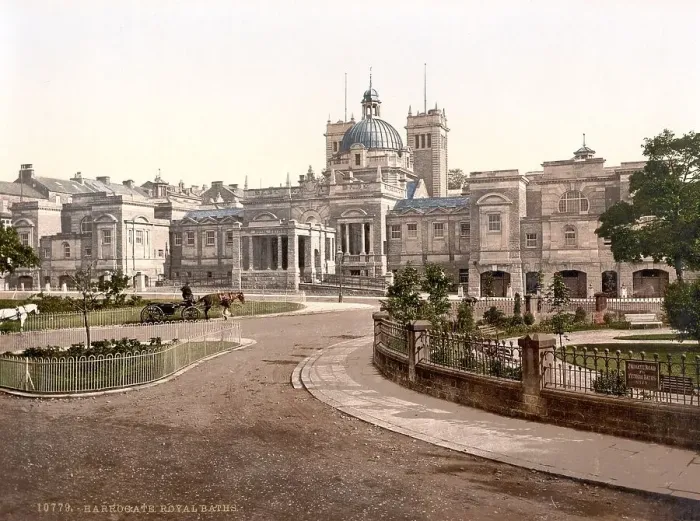 Framed Print : Royal Baths, Harrogate, in the English Unitary Authority North Yorkshire Framed Print : Royal Baths, Harrogate, in the English Unitary Authority North Yorkshire
