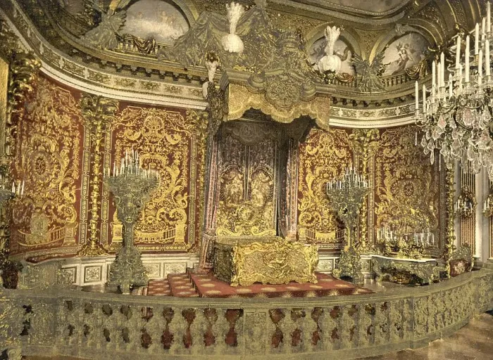 Framed Print : The Royal Bedroom in Herrenchiemsee Palace in Bavaria