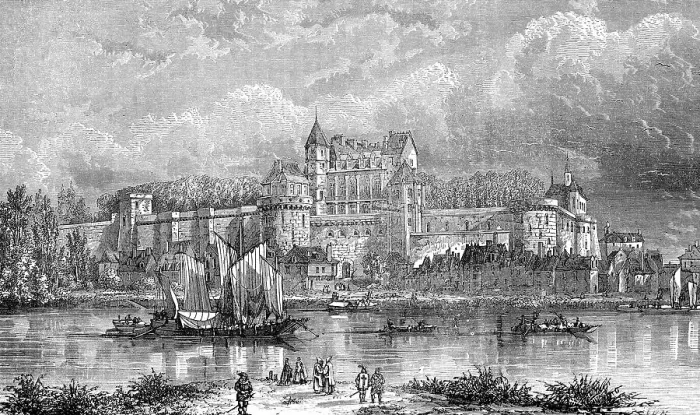 Framed Print : The royal Chateau at Amboise, Loire Valley