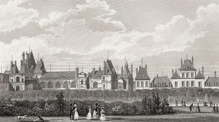 Framed Print : The Royal Chateau de Fontainebleau Framed Print : The Royal Chateau de Fontainebleau