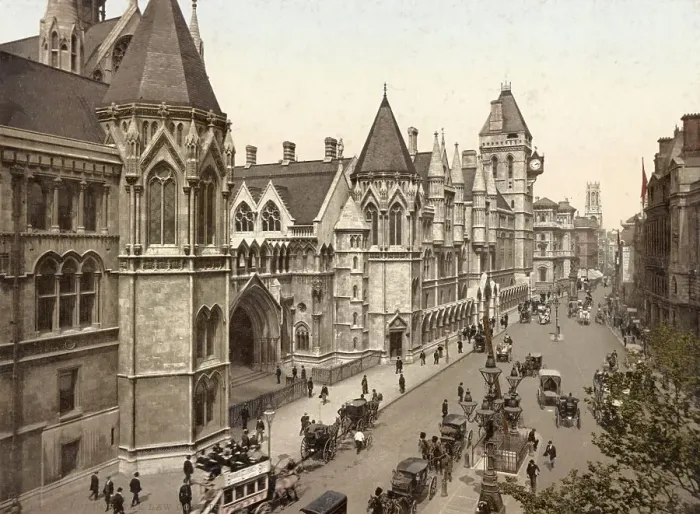 Framed Print : Royal Courts of Justice, Royal Courts of Justice