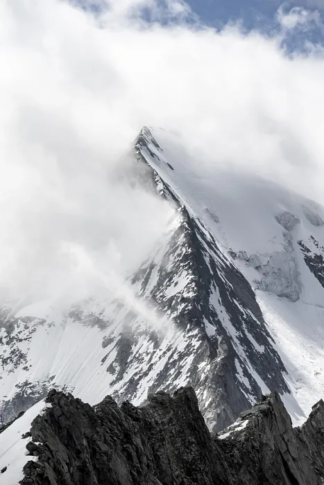 Framed Print : Rugged mountain peaks, Grosser Moeseler with Furtschaglkees glacier Framed Print : Rugged mountain peaks, Grosser Moeseler with Furtschaglkees glacier