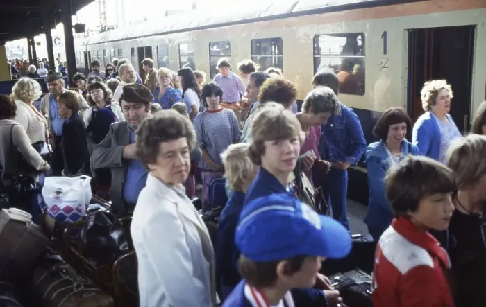 Framed Print : Ruhr area. DB main station. Passengers. 1981 Framed Print : Ruhr area. DB main station. Passengers. 1981