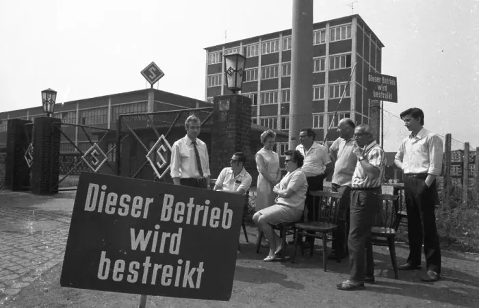 Framed Print : The Ruhr Area with photographic impressions in the years from 1965 to 1970