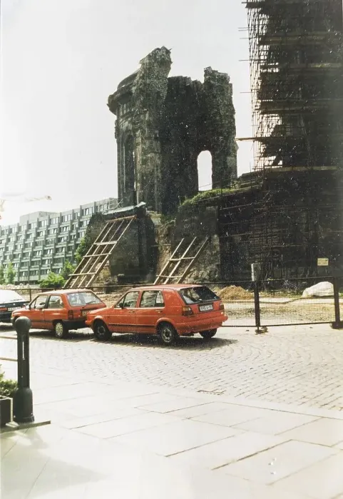 Framed Print : Ruin of the Dresden Church of Our Lady