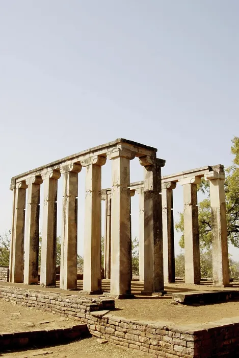 Framed Print : Ruined Buddhist architectural forms at Sanchi