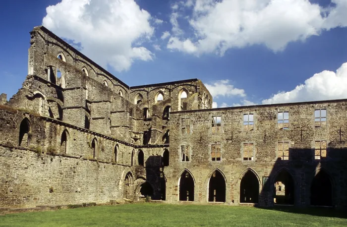 Framed Print : Ruins of the Cistercian Abbey, Villers-la-Ville
