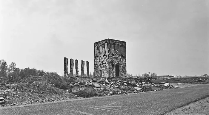 Framed Print : Ruins of a GDR watchtower after the fall of the Wall