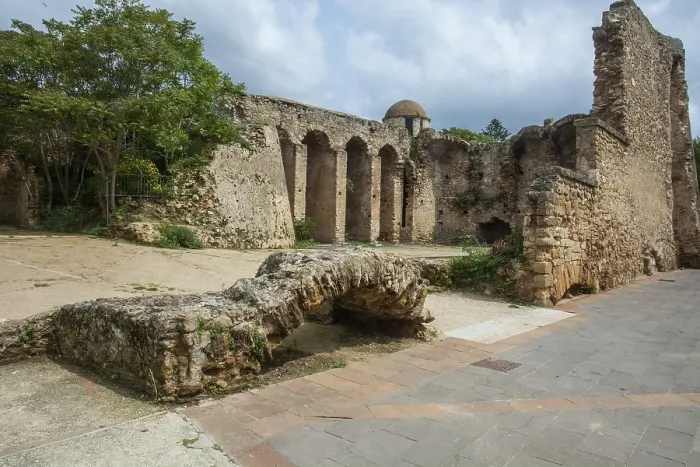 Framed Print : Ruins of the old city wall in Alghero Framed Print : Ruins of the old city wall in Alghero