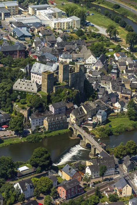 Framed Print : Runkel Castle with Lahn and Lahn bridge