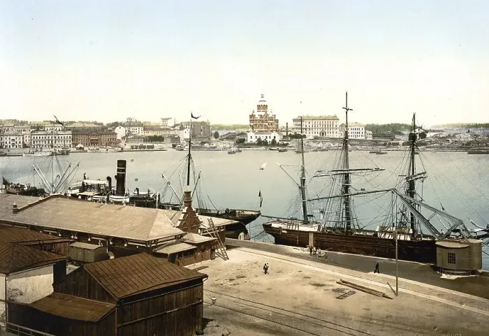Framed Print : The Russian Cathedral and Harbour Framed Print : The Russian Cathedral and Harbour