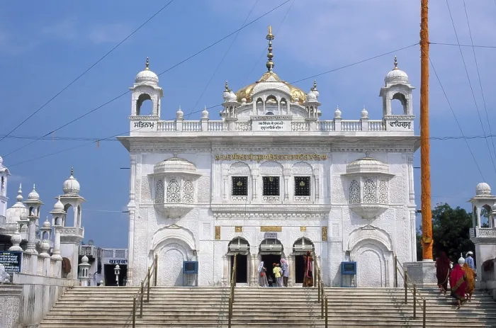 Framed Print : Sachkhand Gurudwarasaheb Gurudwara sahib