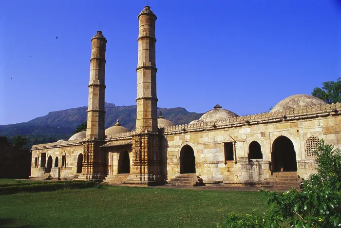 Framed Print : Sahar Ki Masjid, Champaner, Panchmahal