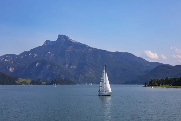 Framed Print : Sailing boat on Mondsee with Schafberg