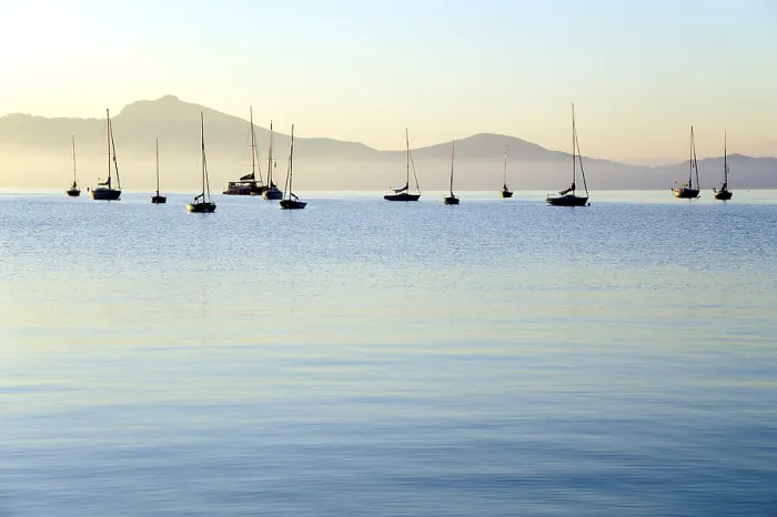 Framed Print : Sailing boats, dawn in the bay of Puerto de Pollensa Framed Print : Sailing boats, dawn in the bay of Puerto de Pollensa