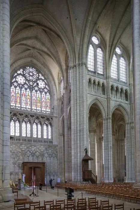 Framed Print : Saint-Etienne Cathedral Gothic-style cathedral