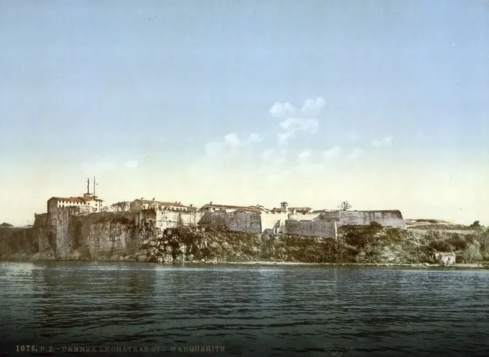 Framed Print : Saint-Marguerite Island, Cannes on the Cote d'Azur