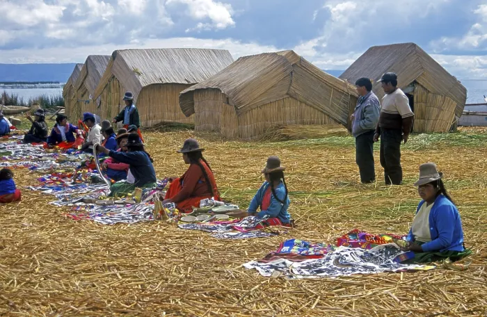 Framed Print : Sale of souvenirs, reed huts on a floating Uro island in Lake Titcaca