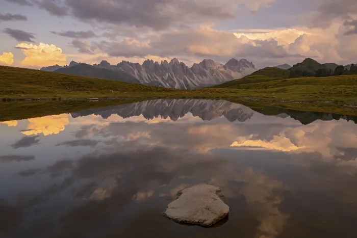 Framed Print : Salfains Lake, behind it the Kalkkoegel