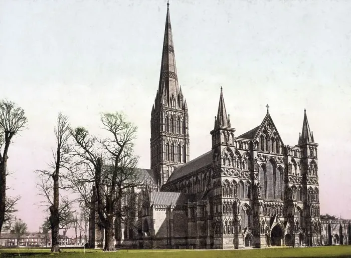 Framed Print : Salisbury Cathedral, officially The Cathedral Church of St Mary Framed Print : Salisbury Cathedral, officially The Cathedral Church of St Mary
