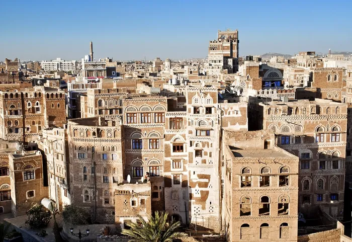 Framed Print : Sanaa old town, yemen, traditional yemeni architecture