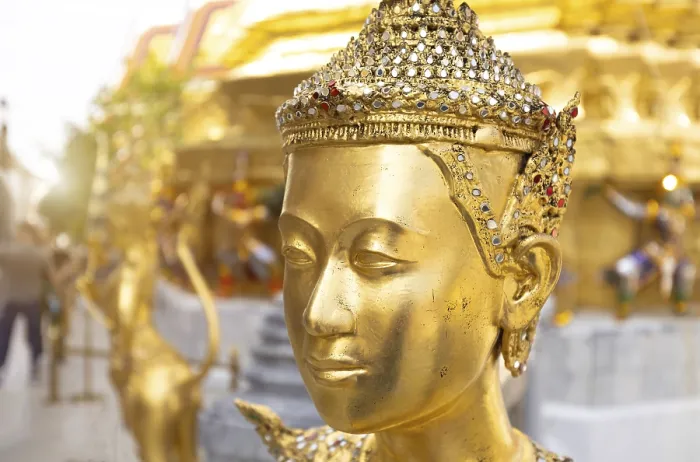 Framed Print : Scenic golden temple of emerald buddha Wat Phra Kaew in Bangkok