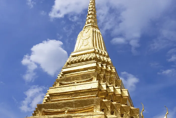 Framed Print : Scenic golden temple of emerald buddha Wat Phra Kaew in Bangkok