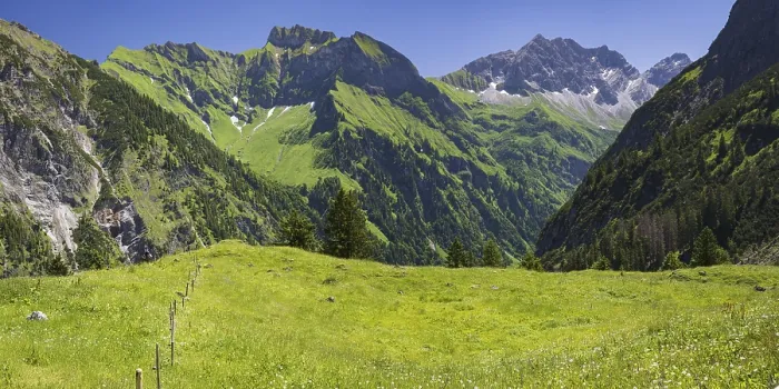 Framed Print : Schneck, 2268m, Himmelhorn, 2111m