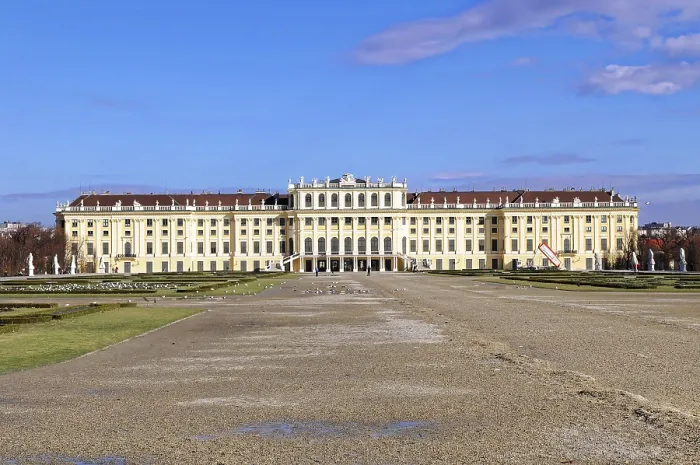 Framed Print : Schonbrunn Palace, Vienna