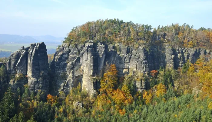Framed Print : The Schrammsteine in Saxon Switzerland Framed Print : The Schrammsteine in Saxon Switzerland