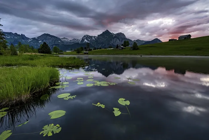 Framed Print : Schwendisee with reflection of the Altmann peak