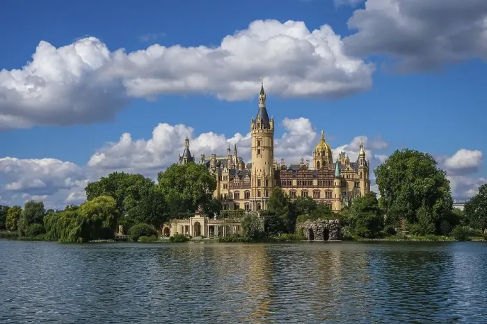 Framed Print : Schwerin, Mecklenburg-Vorpommern
