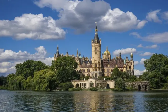 Framed Print : Schwerin, Mecklenburg-Vorpommern Framed Print : Schwerin, Mecklenburg-Vorpommern