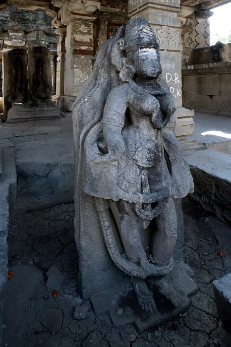 Framed Print : Sculpture hemadpanthi temple, solapur
