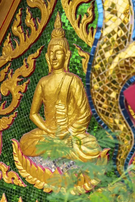 Framed Print : Sculptures at Wat Phra Yai, Buddhist Temple