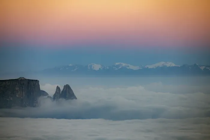 Framed Print : Sea of fog with Dolomite peaks in the background at blue hour