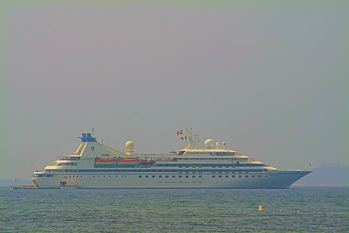 Framed Print : Seabourn Legend, luxury cruise ship in the harbour of Sanary-Sur-Mer