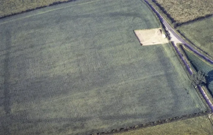 Framed Print : Series of oblique aerial photographs of Roman sites associated with Hadrian's Wall, c. 1970s Early Hadrian's fort, Burgh by Sands from the south, Cumbria, England, UK