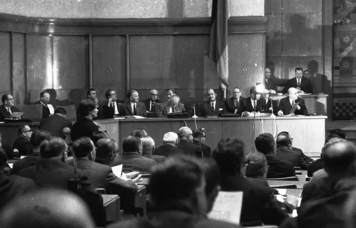 Framed Print : Session of the North Rhine-Westphalian Parliament in 1965 in Duesseldorf Framed Print : Session of the North Rhine-Westphalian Parliament in 1965 in Duesseldorf
