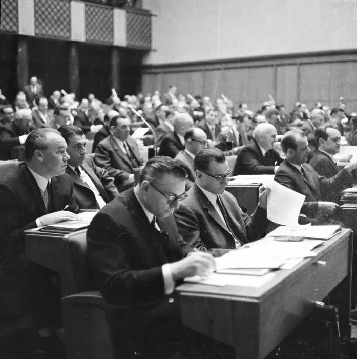 Framed Print : Session of the North Rhine-Westphalian Parliament in 1965 in Duesseldorf Framed Print : Session of the North Rhine-Westphalian Parliament in 1965 in Duesseldorf