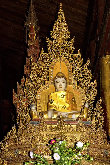 Framed Print : Shan style Buddha statues, Nga Phe Chaung Monastery