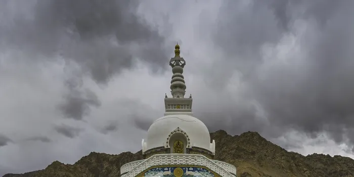 Framed Print : Shanti Stupa in Leh, Ladakh, Jammu and Kashmir