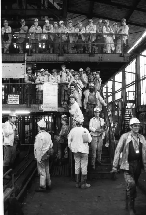 Framed Print : Shift change of the miners of the coal mine Minister Stein on 31