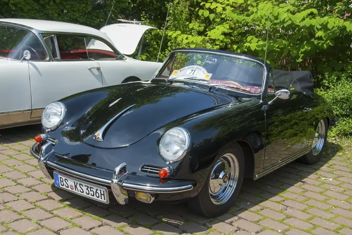Framed Print : Shiny black vintage sports car at a car show Framed Print : Shiny black vintage sports car at a car show