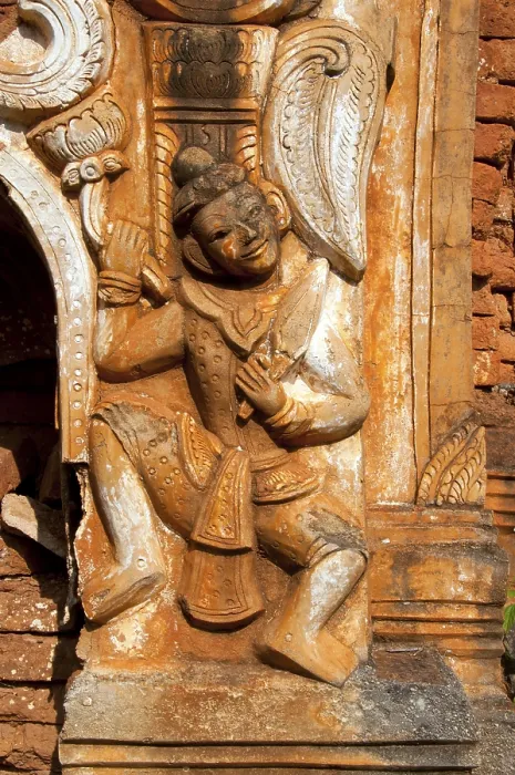 Framed Print : The Shwe Indein Pagoda is a collection of Buddhist stupas dating back to the 17th and 18th centuries CE